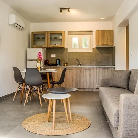 Apartment Ktima House